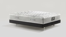 patentovana-zdravotni-matrace-vyska-30cm-nosnost-150kg-zaruka-12let-magnistretch-12-magniflex-1